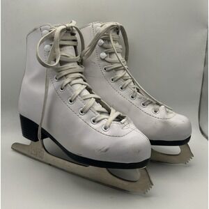 American Athletic Shoe White Youth SZ 2 Figure Ice Skates